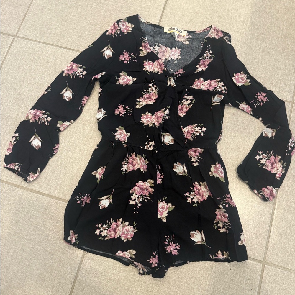 Floral shorts romper Mimi chica size L